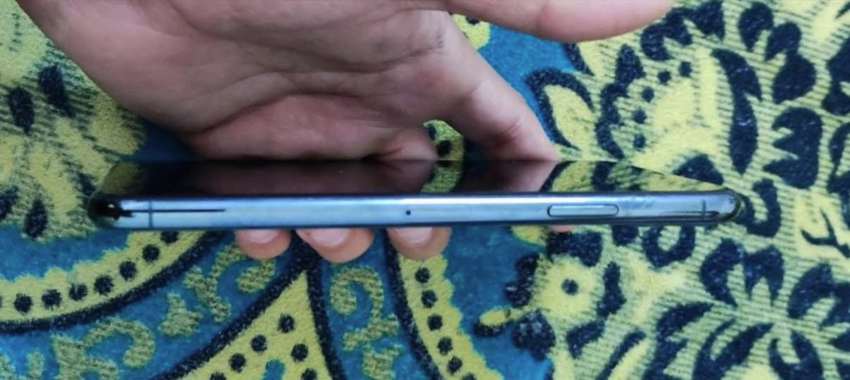 السلام عليكم ايفوان 11 برو ماكس للبيع 

 مكفول من كلشي ذاكره 256  بطاريه 80 

سعره ٤٠٠ وبيه مجال 

مكاني بغداد البياع


**إذا كنت صاحب هذا الإعلان وتريد حذفه لأي سبب، رجاءا أرسل رسالة إلى الدعم الفني**