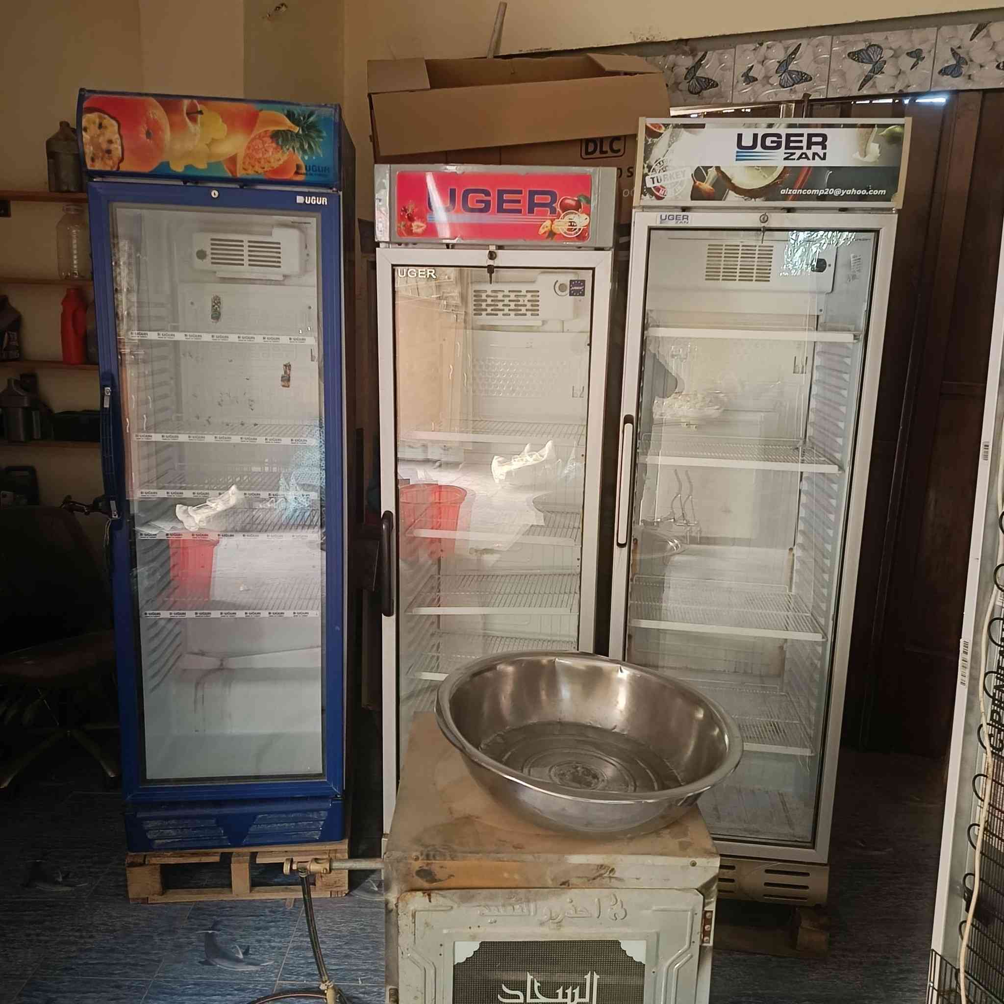 السلام عليكم
عارضات وغراض محل غذائيه للبيع جديدات كلش ليحب يستفسر 

***********

الخالص مكانهم
