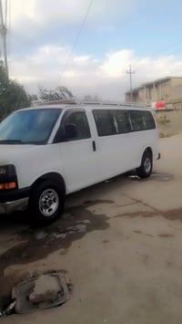 سفانا موديل ٢٠٠٦ مكينه وكير واكسل وحدايه وتخم تاير وتبريد كفاله مصبوغه...