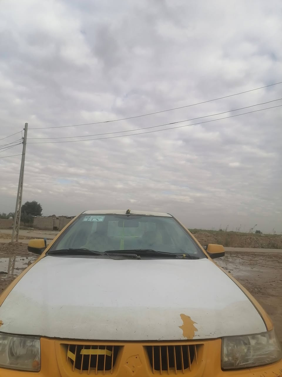 سلام عليكم سمند 12 للبيع سعر وتساب واكون خادم. مكان ميسان***********
