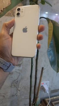 ايفون 11 • نظيف • نجف