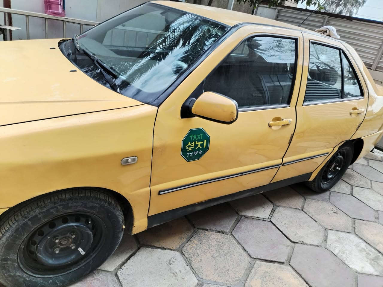 شيري كوين ٢٠١١ مكينة جديدة بسااتم سيفية كير جديد تبريد شغال غرفة جديدة مصفرة هيئة وغرامات تحويل ثاني يوم كهربائيات كلهة شغالة تخم تاير رايدهة ٢٦ وبيهة مجال مكانهة صليخ ***********
