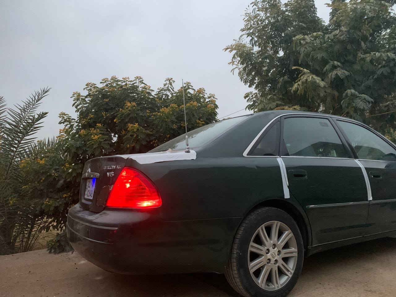 للبيع او المراوس حسب القناعة
السلام عليكم .
تيوتا افلون 2001 خليجي
رقم سليمانية دولي بأسمي تحويل ثاني يوم هزة جديدة سنوية ل 2028
مكينة v6 3000 مكفولة من التبخير والتنقيص
السيارة مكفولة من الضربه بيه 4 قطع رش اثر جراد فقط....
صدر أمامي خلفي جديد تخم تاير جديد غرفة نضيفه +شاشة
السياره مركب عليها عازل شمسي
تبريد تدفئه شغاله .... السعر 87$ وبيها مجال
العنون صلاح الدين /الضلوعية _ بلد
للإستفسار  *********** واتساب موجود نفس الرقم
