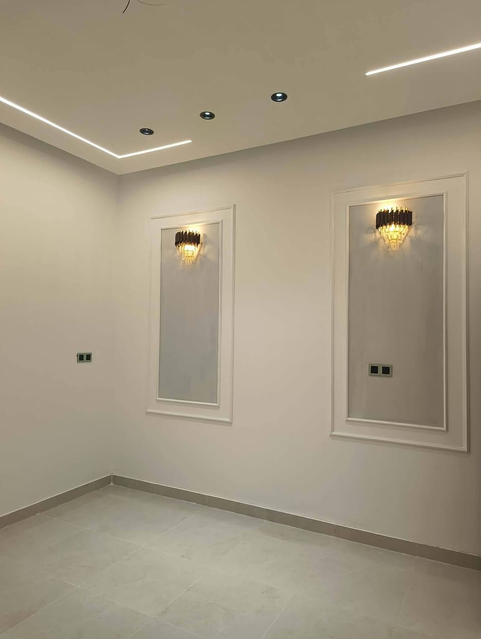 السلام عليكم شوفلي جمال هذا البيت شوف هذا البيت مو بيت تحفه معماريه وفنيه بعد شتريد اذا تملك هيج بيت والله تكول فيلا بلعافيه على ياخذه ويكون من نصيبه ان شاءالله
🏠مشتمل للبيع المساحه 120 م 
🧱بناء البيت حديث استلام مفتاح غير مسكون مواصفات البيت vip  😍👏🏻

موقع// المشتمل حله شارع 80 خلف حلويات قصر الشام 

جنس العقار طابو زراعي سند ٢٥ 

السعر وباقي التفاصيل التواصل خاص او الاتصال او واتساب  *********** 
***********
فضلاً متابعة البيج تصميم وتنفيذ مكتب ديباج للعقار
