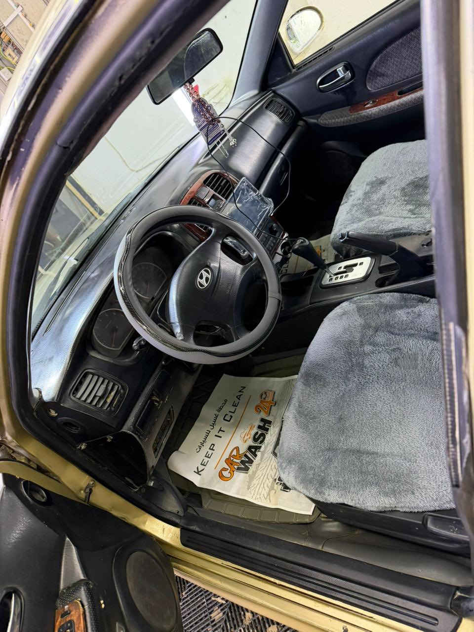 السلام عليكم سوناتا  وفود 2002مصبوغه عام ظررها جاملغ مال صدر دوشمه جديده شاشه كاميرا تايرات ويالا كله جديد سعر60  وبيهه مجال مكانها ديوانية الاستفسار   ***********👍🏻
