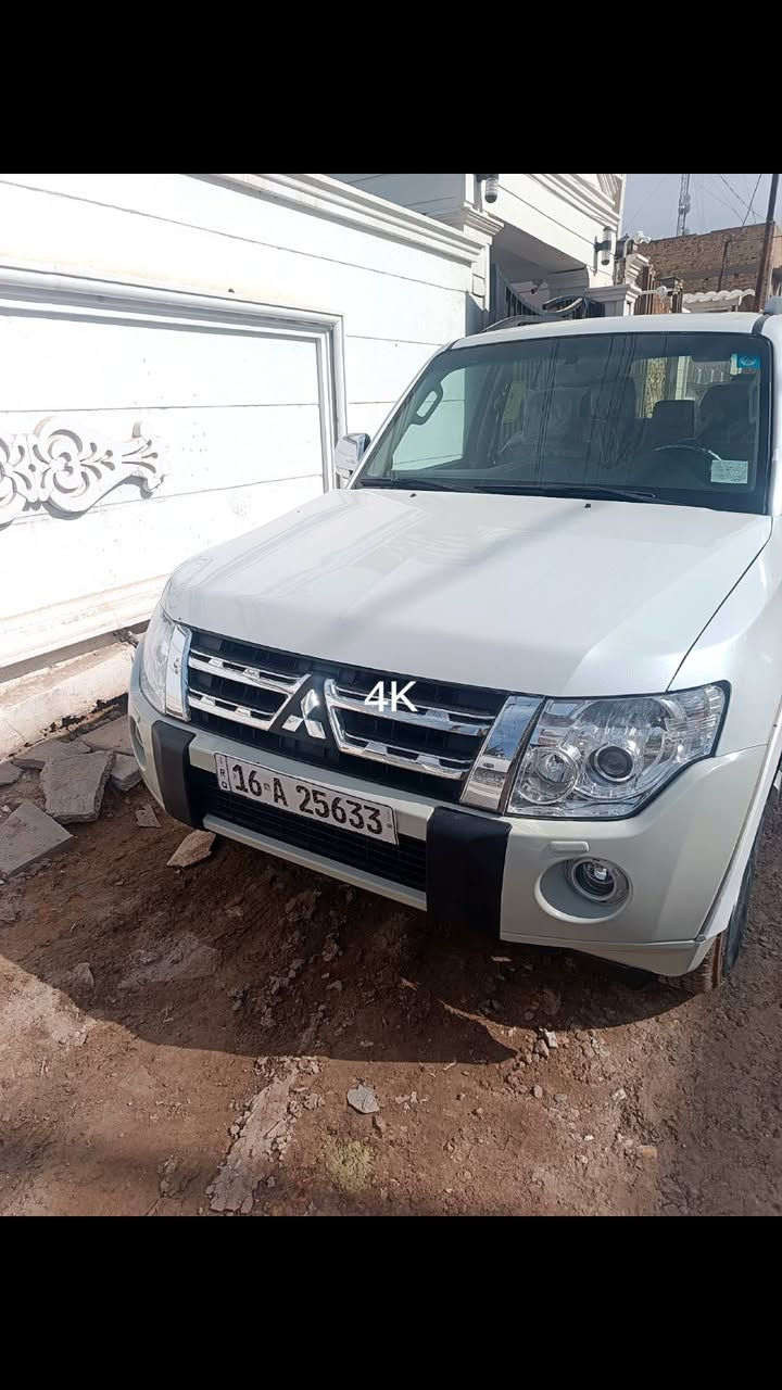 باجيرو فول موديل 2014  سعر 145 ورقه بيه جاملغ وبيه كلير بنيد وجاملغ السيارة فتحه زراك لايت تحكم ستيرن جلد مكينة 3500 السيارة مال جناي جديدة كلش رقم انكليزي  مكانها الدوانية
***********
