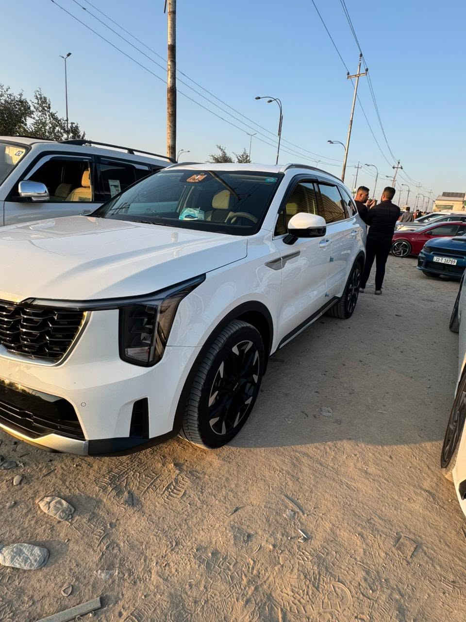 سورنتو 2025 ماشيه 27رقم بابل دبل كامره ويل 20 داتشو هاذه بيه اقل الشبر بل باب الخلفي مال الصدر بديار هاذه رقمي ***********
