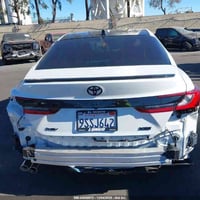 كامري XSE • ٢٠٢٥ • مزاد