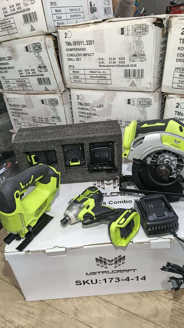 حياكم لله شباب توفر عدنا بكج 3*1 من شركة ميتال كرافت ألماني🇩🇪 
1-يتكون من منشار قرصي كامل قرص وفيتة
2-منشار تخريم كامل هوة والتيغ
3دريل امباكت 3سرع نضام تقطيع بي
4-بطاريات 2 البطارية 4انبير +شاحنة أم فانات
السعر 🔥🔥🔥عرض 120 وتوصيل مجاني 

الحجز على هاذا رقم واتساب _الهاتف ***********
رجأأ بدون  إزعاج حاب تحجز  كل الهلا بيك
