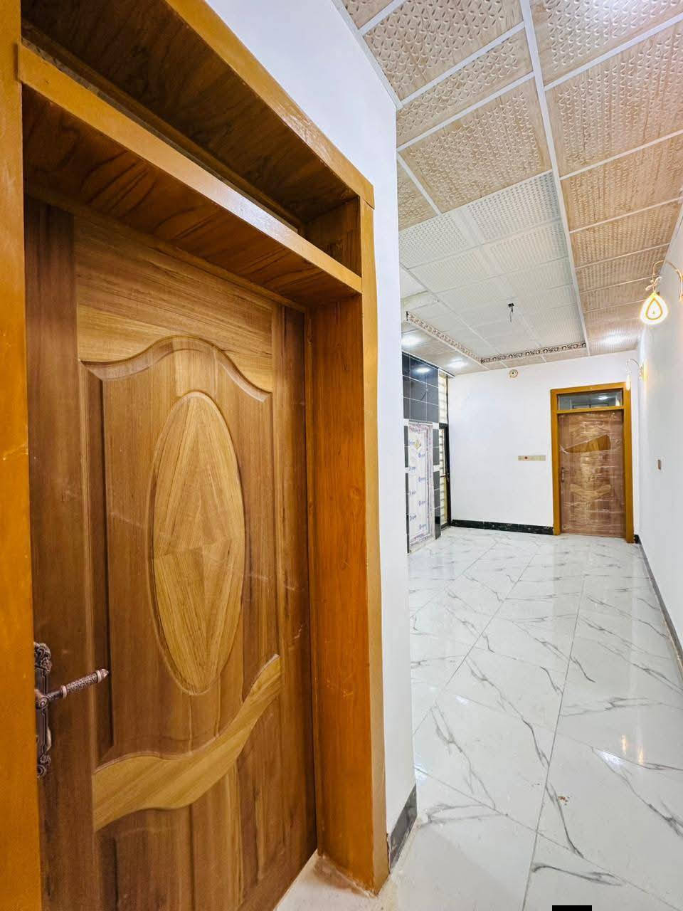 دار للبيع  🏡
ألمساحه 80 متر 
 #طابو_زراعي_سند_٢٥_أقرار_محكمه
#مشمول_بل_تطويب

بسعر 30 مليون #مع_المجال

غرفه/صاله/مطبخ/صحيات 2/استقبال/كراج /مكشوفه 
الخدمات🏡
ماء/كهرباء/سوق/مدارس/تبليط/انترنت ضوئي  /السطوح مزفته 
ابواب كامله تسكام /ابواب صحيات pps اصليه 

الموقع 🏡 ألنجف/شارع الصب عمود 317
للتواصل 📞
***********
