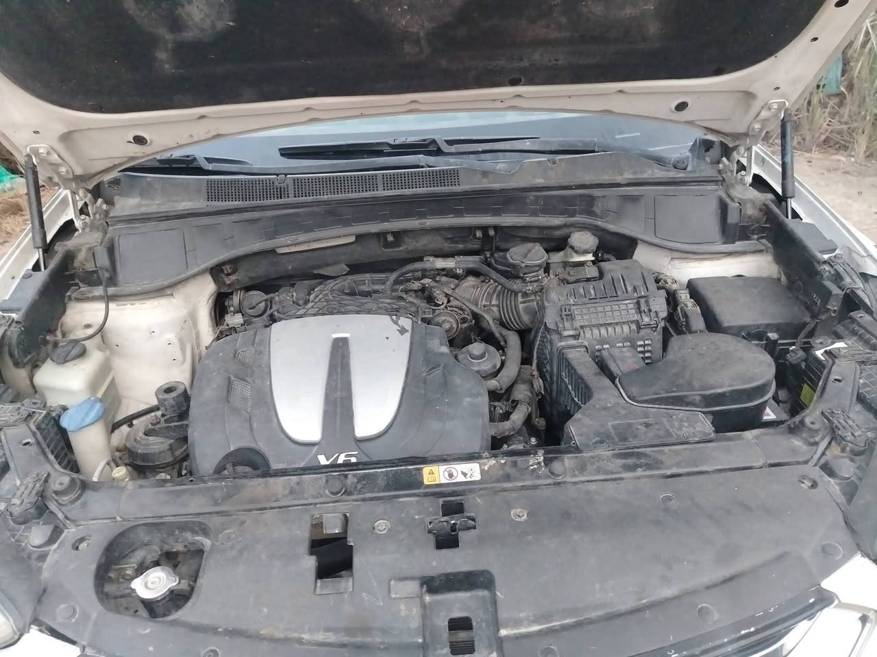 السلام عليكم
سنتافيا 15 خليجي فول مواصفات1/1
رقم بغداد باسمي سيارة جاهزه
بيها 3 قطع  من الخارج فقط
السعر 170 للاتصال ***********
سونارها موجود
