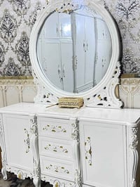 غرفة نوم • غرفة اخشاب • جودي أبوت • نوم عرسان • نوم • سرير • كنتور • م...
