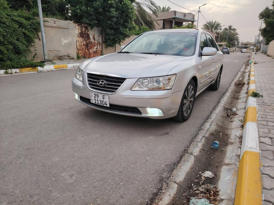 سوناتا مقدس موديل 2009 للبيع وارد خليجي دواخل عسلي كشنات جلد
مكينه 2400 
كير مكينه حداديه تخم تاير لغود شواصي برانكيتات كفاله🔥

تبريد+تدفئه+مضخم صوت+فتحه بانوراما+سنتر لوك ريمونت 

عليماً السياره مصبوغه حزام جماليه بدون معجون وبدون ضربه شرط جماليه فقط فقط فقط 🔥

كهربائيات خير من الله كشنات كهرباء الدشبول كلوب واحد مامشتغل بي السياره جديده كلش مال بيت وناعمه وترايها يخبل وين ماتريد اطيك ترايك 
العنوان الديوانية حي الميكانيك 
السعر بـ 90 وبيها مجال جداً بسيط لان ماكو هيج نضافه بهيج سعر 

‭0780 282 0047‬
