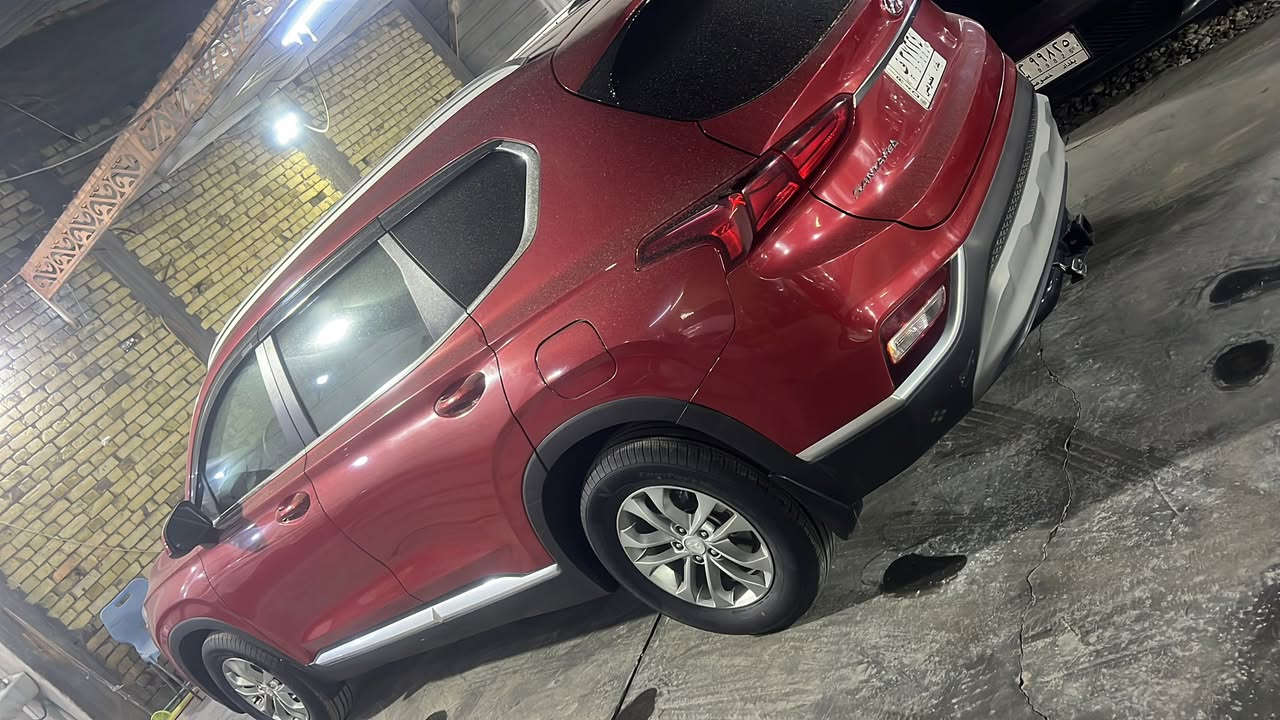 السلام عليكم  مكلف بلنشر للبيع هونداي سنتافي موديل 2019وارد امريكي بدون تبديل فقط بنيد صبغ  بدون اي ضرر داخلي ارباك فقط دركه وراجع سستم رقم بغداد تحويل مباشر السياره محرك 4سلندر /5راكب سياره جاهزه للخير اي مصرف مأذب عليه سياره ماشيه 100/يعني سياره خير من الله وحلوه كلش وبلخير عل ياخذهه /للمعلومات اكثر اتصل *********** /مكان السياره ذي قار  /حي اور /السعر 175
