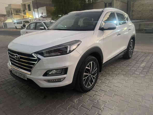 سلام عليكم توسان للبيع مديل ٢٠ شركت الكاصد فول من عده البني روما سياره جديده ماشيه ١١٠ الف عده شخط بلباب العبري ولباقي مكفوله رقم بغداد بسمي مكاني بغدادالسعر ٢١٠  ***********
