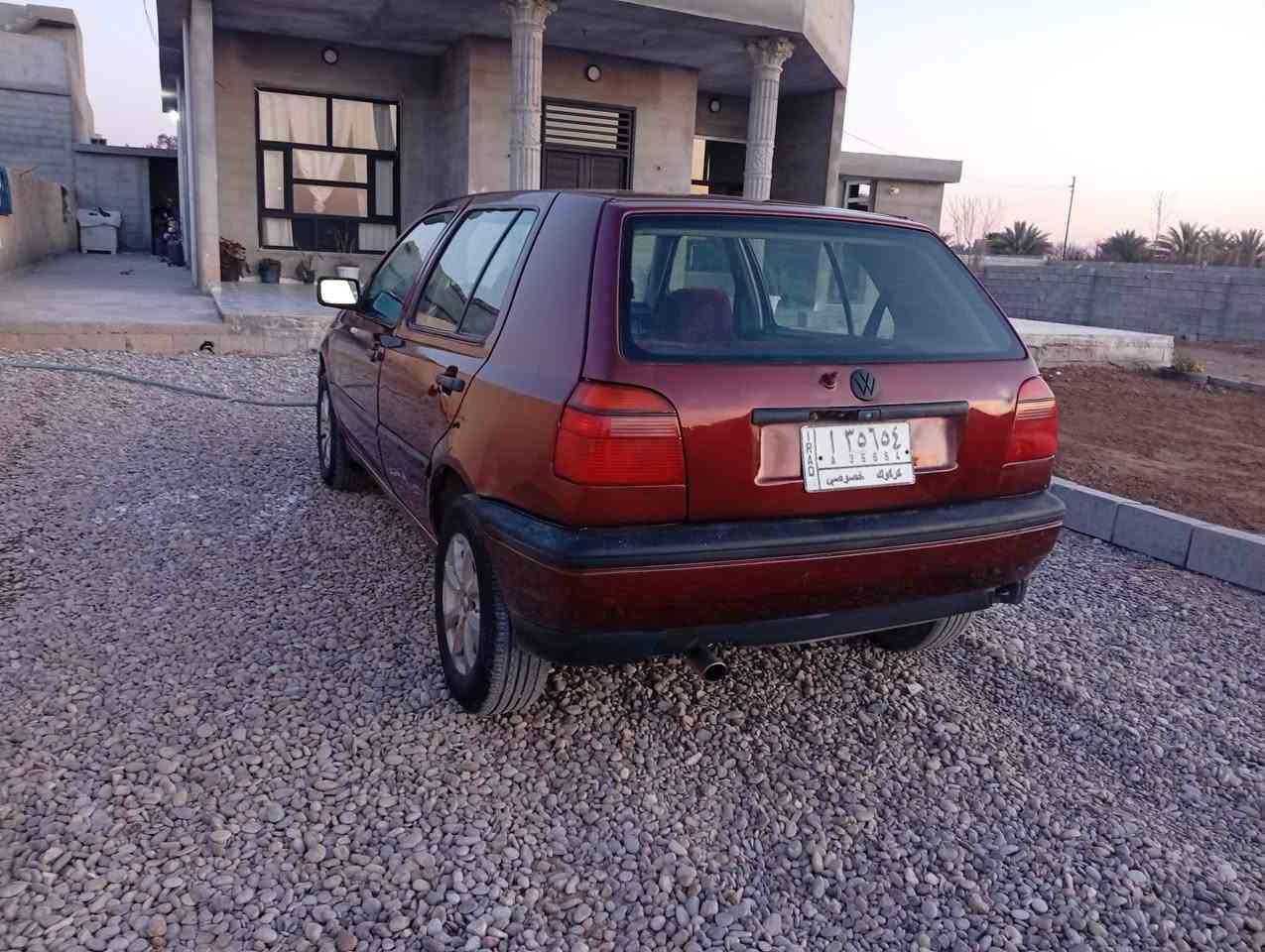 بسبب الوعود الكاذبة كولف نفخ 92للبيع
مشروع وطني كير عادي محرك صدر طخم تاير كله تمام 
سياره جاهزه من كلشي رقم كركوك 
تراي للسعوديه صبغ عام بدون أي ضربة 
السعر 37وبي مجال 
العنوان كركوك قضاء الحويجة 
***********
