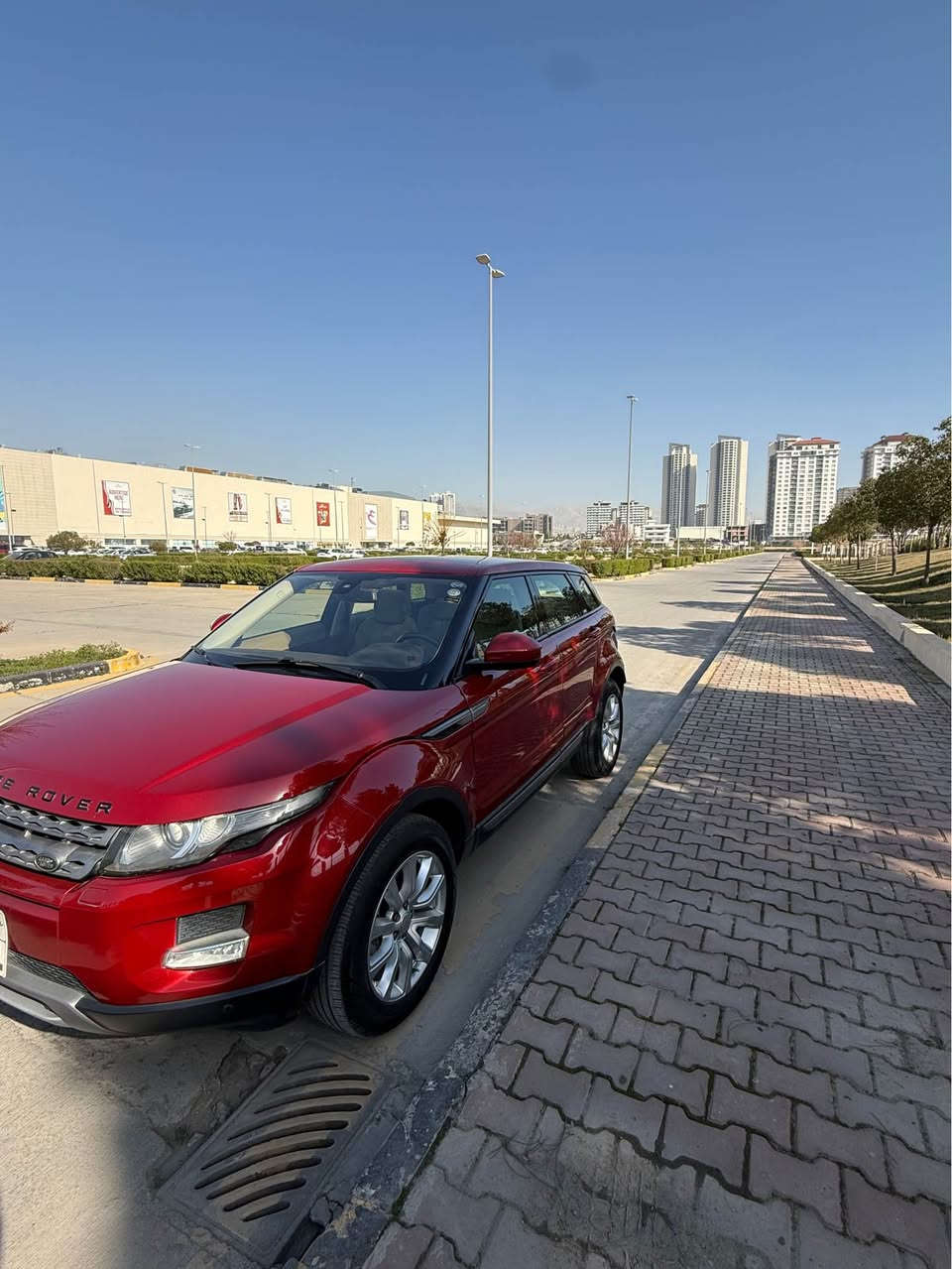 رانج روفر ايفوك شركة سردار خليجي صفر اربيل فول مواصفات 

محرك 2000 تيربو 4 سلندر نظيف وجاهزه 

سنويه منتهيه مكانها سليمانيه 

بيع او مراوس برقم شمالي 

***********

***********

145$ السليمانية, العراق
