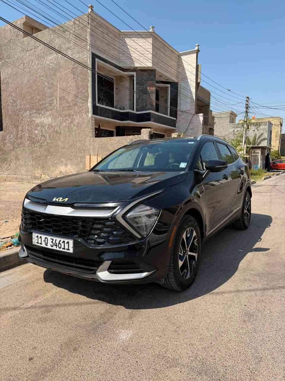 كيا سبورتج 2024 X-line نظيفة جداً
ماشيه 54 ألف 
حادث بنيد وتعديل بالجاملغ  
 مواصفاتها
بصمة : تشغيل - ابواب 
شاشة كبيرة على طول الدشبول دجتل كامل 
كيجات الكترونية متغيرة حسب الوضعيات انظمة القيادة : سبورت - سمارت -  مع ترحيب داخلي عند الصعود او المغادرة
. شحن وايرليس
هيتر امامي بلكشنات
 منافذ تايب سي عدد 3 مع 2 في الكشنات ومنفذ يو اس بي ومنفذ جداحة
هاند بريك بصمة
 اوتو هولد
. فول رادارات امامية وخلفية وجانبية
مانع اصطدام خلفي وحساسات
 تحديد مسار ذكي
 قيادة أليه ذكية
 نقطة عمياء
 كروز سرعة. تدفئه كشنات
كشن السائق كهربائيّ 
 اشاير بالمري
 تشغيل عن بعد 
شاشة لمس متغيرة لتحكم الميديا او لتبريد
. ستيرن فول تحكمات
وبعد بيها مواصفات
رقمه بغداد   بأسمي  تحويل ثاني يوم
العنوان بغداد  
الهانف***********

