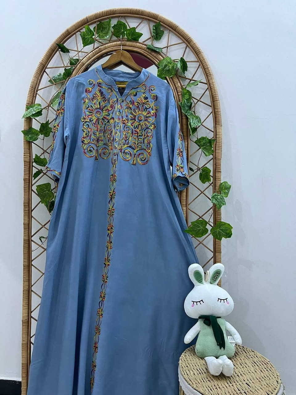 مسساء الجممال❤‍🔥🌼

هذا الموديل من صدگ حيرة 

اصفن ع فخامة التطريز لو الالوان الرهيبة🌝🍂

شي احلى من شي🤭❤️‍🔥


**إذا كنت صاحب هذا الإعلان وتريد حذفه لأي سبب، رجاءا أرسل رسالة إلى الدعم الفني**