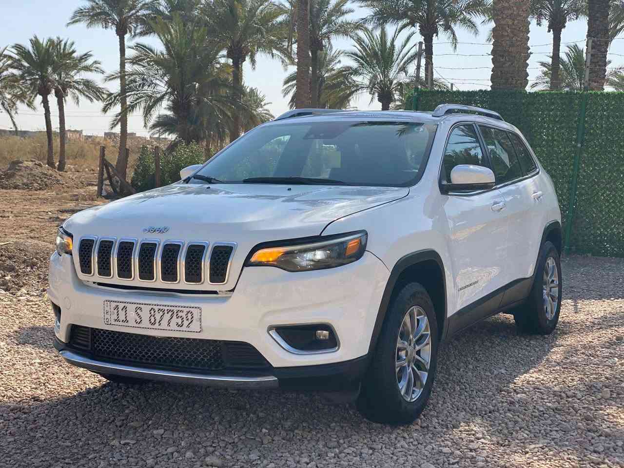 السلام عليكم للبيع او الامراوس بسياره كوريه فقط وانطي فرق عادي جيب شيروكي بزون 2020 لمتد بلاص سياره بسمي رقم بغداد إنكليزي لمتد بلاص فول مواصفات عده البنراما
1 تشغيل عن بعد
2 رادرات 
3 مري هيتر + اشاره بل مرايه 
4 بصمات ابواب عدد 2 
5 كشنات جلد تدفئه تبريد 
6 شاشه + كامره دواره 
7 توقف ذاتي 
8 سايد بريك كهربائي 
9 حساسات خلفيه 
10 لد امامي خلفي زنون 
11 كير ماوس 4 وضعيات 
12 كير 9 نمر 
13 فور ويل
السياره جديده المعنى الكلمه ماشيه 84kmالف السياره جاهزه للأخير من جميع النواحي مكينة 2000 تيربو لا تنقيص ولا تبخير امبدل نص مكينه جديده حادثه بنيد امبدل ومصبوغ وجاملغات املاونيهن فقط بدون معجون ودواخل السعر 125 وبيها مجال للشراي وماكو هيج سعر  
عنوان السياره بابل قضاء القاسم 
***********
