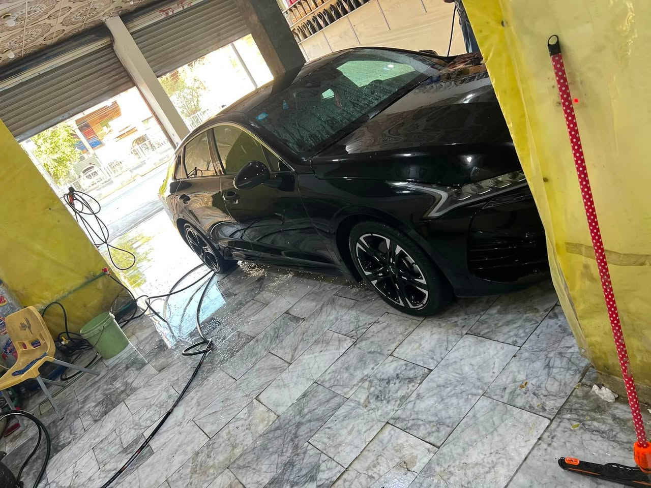جيتي لاينK5
موديل ٢٣ معوقين بعدلها سنه وكم شهر يمكن وتخلص 

وكاله عامة شرط

ماشيه ٢٩مايل

ضرر بنيد تعمير فقط بدون دواخل سياره ليبل واحد بدون تبديل 

مكينة ١٦٠٠تيربو 

رادار 

حساس

 اشاير بالمري

 تشغيل عن بعد 

موصفات السياره معروفه 

السياره بعدهي بتراب الشركة  

 مكاني ناصرية 

الله عليك لا تقارنها بالي بيها اربع قطع وتلث قطع وقطعتين فقط بنيد معمر ضربه خفيفه كلش 

*********** واتس
