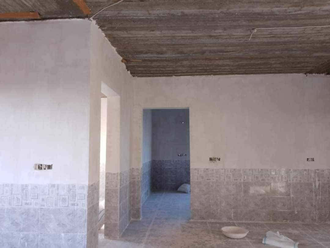 شقل جص درجه اوله   والبخ طرگ مالج 2250 يعني الفين وربع والرزق عله الله وهاذه رقمي ***********جص وسمنت 
والرزق على الله
