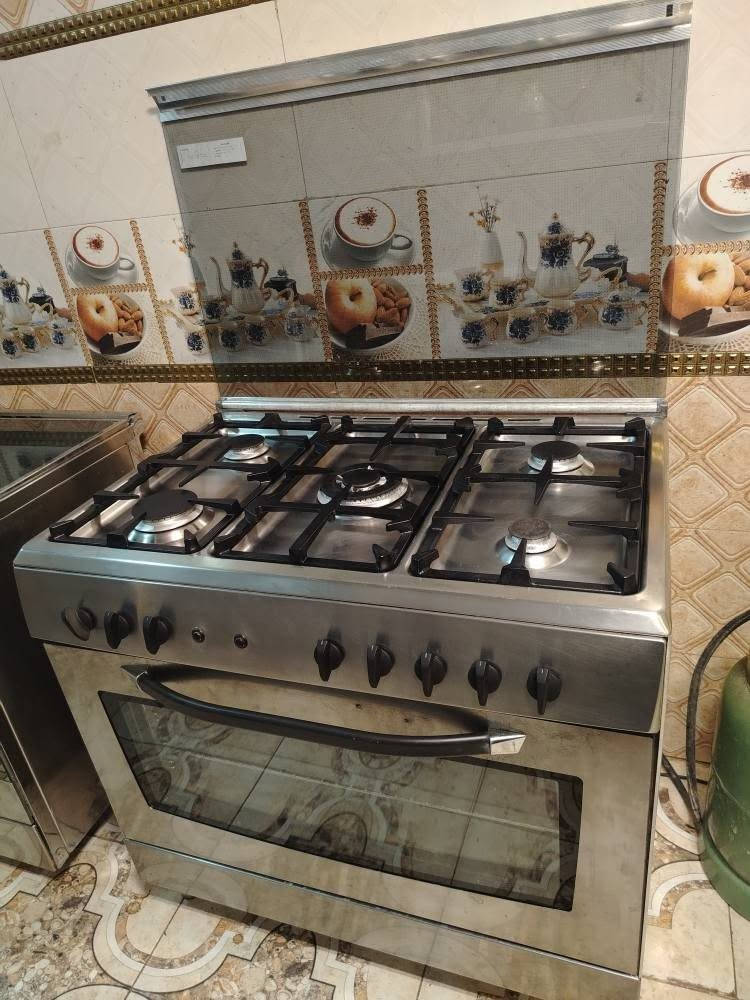*********** طباخات ايطاليه باله كويتي بلاد شرط الفحص والنضافه مكانه مكانهم زبير متوفر توصيل الأسعار والتفاصيل داخل الصور اي استفسار خاص الزبير, البصرة
