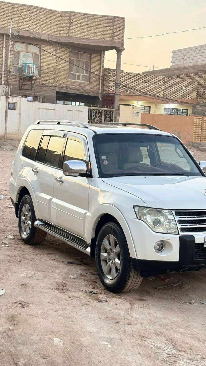 باجيرو 2009
رقم دولي مميز سنوية ماساقطة   ✅

مكينة 3000 اقتصادية ✅

بانوراما السيارة تخم تاير جديد حدادية زينة السيارة ماناقصه شيء ستوني مسويلها ادامه كاملة من كلشيء تجي تشغل وتطلع ترايك لاربيل

الحادث جاملغ وبنيد فقط صبغ 

للاستفسار ***********
