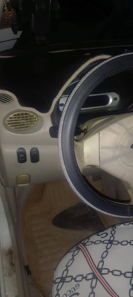 كيوكيو موديل ٢٠١٣ بغداد  ٤سلندر لون ابيض ماشية ٨٤الف لل استفسار
+964 771 415 2148
