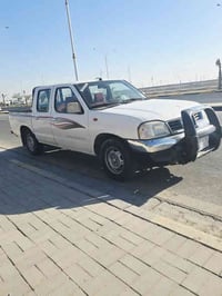 نيسان مكفوله من الضربه والتبديل بيها دحجات بسيطه موديل  2008   السعر 1...