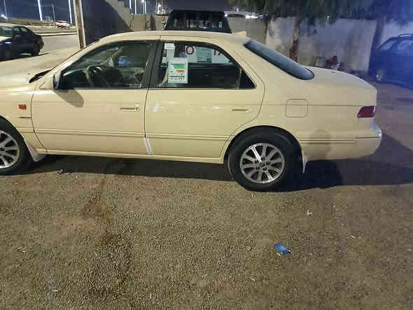 السلام عليكم كامري موديل 1998 السياره بلاديه على وضع الشركه صبغ فقط بنيد سياره نضيفه مال جناي محرك ابو الكف شرط محرك وكير مكفولات رقمها بغداد باسمي تحويل ثاني يوم
متواجد فقط اتصال:***********
