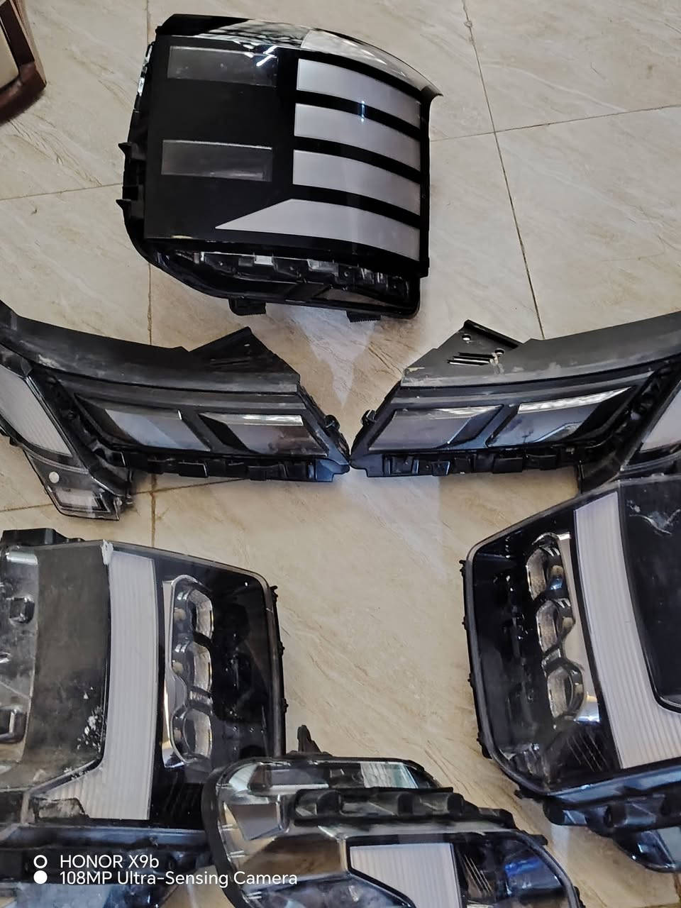 السلام عليكم شباب يوجد لدينا لايتات هونداي بلسايد جميع الموديلات يوجد توصيل جميع المحافظات التواصل أو الاستفسار *********** يوجد واتساب
*********** يوجد واتساب
العنوان ناصريه حي الصناعي البلوك الأول
