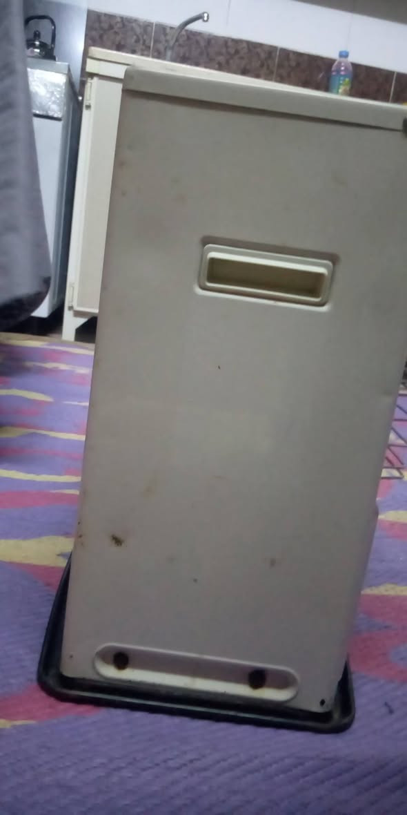 صوبة كيرونة عازل حراره شرط لابيه غاز ولا هيس السعر 55وبيها مجال مكاني كركوك حي العسكري الشراي خلي يتصل ***********
