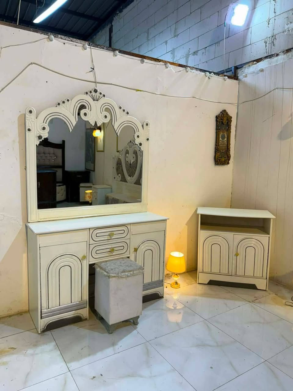 غرفه عراقية مستخدامة 
نضافه 90
6🚪باب ✨😍
لون مميز 
كوالتي عالي. 
صبغ حراري شغل وسط 
سعرها900/800
شازلون +طابوࢪيا هديأ 
نقل وشد داخل بغداد مجاني


**إذا كنت صاحب هذا الإعلان وتريد حذفه لأي سبب، رجاءا أرسل رسالة إلى الدعم الفني**
