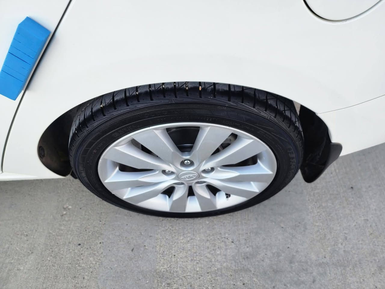 سـيـراتو مـوديل 2013 خـلـيجي شركة بخيت

محرك 1.6 cc  مامفتوح بلادي رقم بابل دولي بسمي

كير اوتو و عادي 6 نمر ،  ABS

شفتات استيرن ماشيه 112 اصل 

تحكمات استيرن جهتين

ويل كب 17 حجم جبير

بصمه 

تبريد بيانو

مري شفط

اشاير بالمري 

يدات استيل

تبريد و تدفئة شغال بلادي

سنوية جديدة لحد نهاية 2030

تاير و حدادية جديدة

مكفوله عدا هلال صبغ

سعره 123

مكان بابل

للاتصال و استفسار اتصل 

***********
