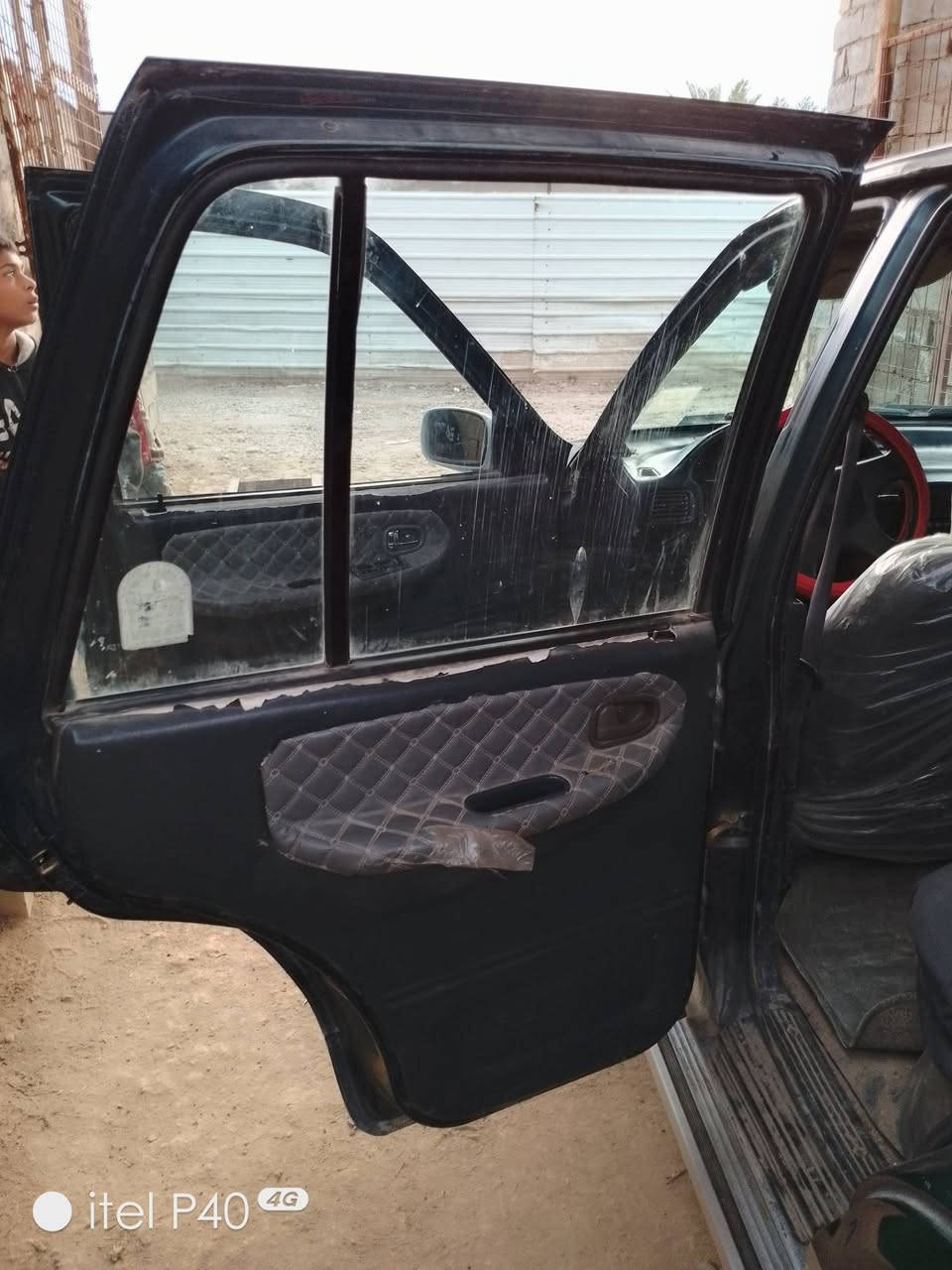 سلام عليكم كية سبورتج 94 بغداد مشروع وطني كير اوتوماتيك  نضيفة شغالة تخم تاير كهربيات كاملة نقصهة كمريسر تبريد وصدر . مكان بغداد  40$.***********..***********
