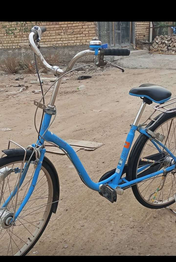 سلام عليكم ورحمة الله بايسكل بناتي بطة للبيع السعر 70وبي مجال للطيبين العنوان بغداد التاجيات شارع جاسم ماركت الاتصال على الرقم ***********
