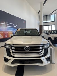 لاند كروزر GXR LIMITED S • ٢٠٢٥ • صفر