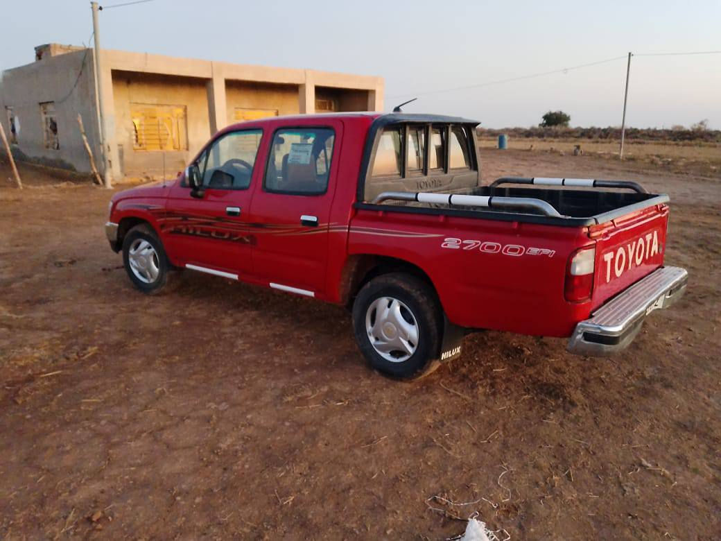 سلام عليكم البيع جمره موديل ٢٠٠٥ كفاله عامه وجديده رقم واسط سنويه ال٢٠٣٠ سياره قطره صبق مابيه شركه بيع مستعجل السعر ١١٢وبيه مجال قليل ***********
