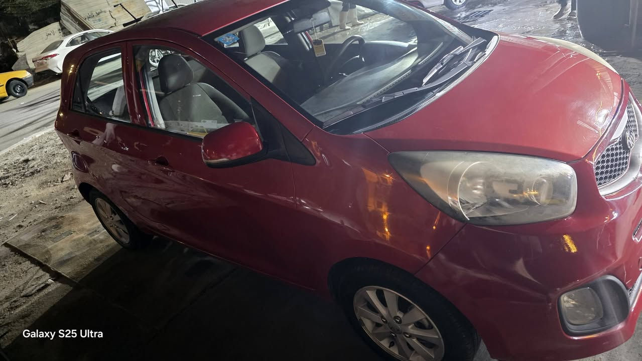 بيكانتو موديل 2015 خليجي بدون حادث ٤ سلندر 
ماشية 43 الف
تايرات جدد
شاشة اندرويد
بيها بارد بسيط
بدون صبغ 
سيارة نظيفة واستعمال منزلي جدا قليل
السعر 88
للتواصل ***********
