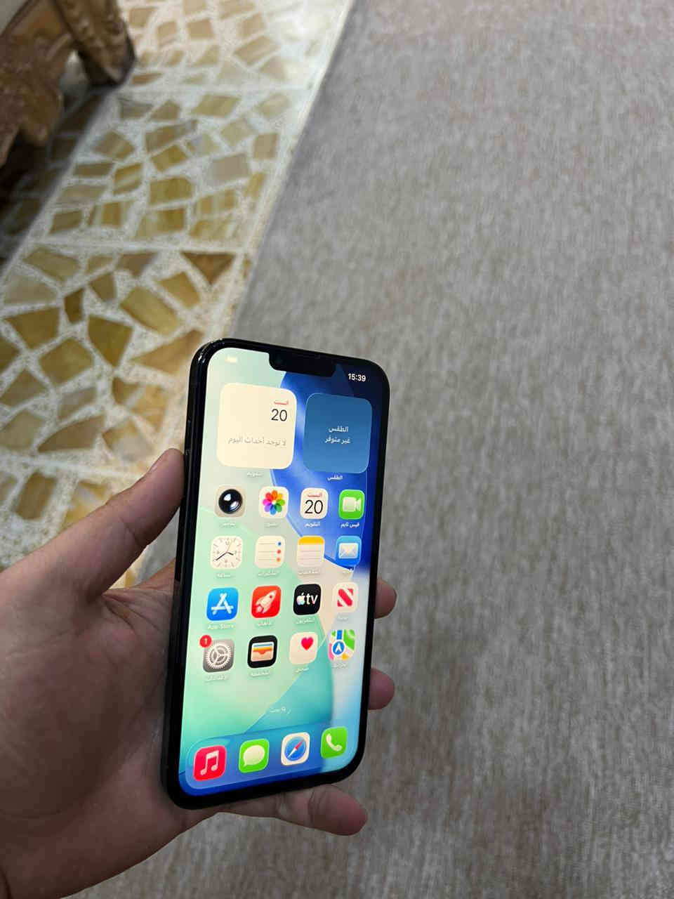 ايفون 13 برو ماكس الذاكره 128 تك سيم بطاريه 81  مبدال شاشه فيس ايدي شغال نموذج M ((السعر 450))))
***********// ***********
