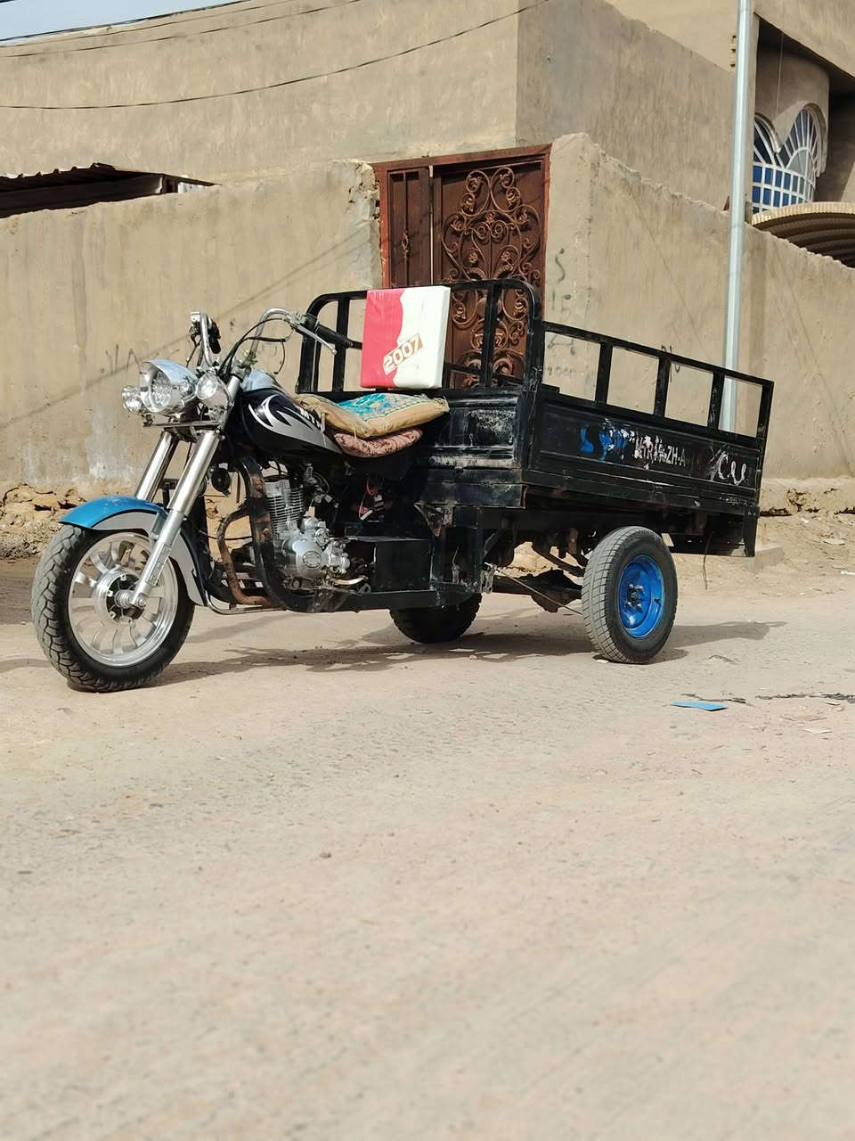ستوته البيع كلشي ما عايزه مكينه جديده المكان مشخاب بيها اكسن ٧ والشاي يخابر *********** مديل ١٣ اوراق
