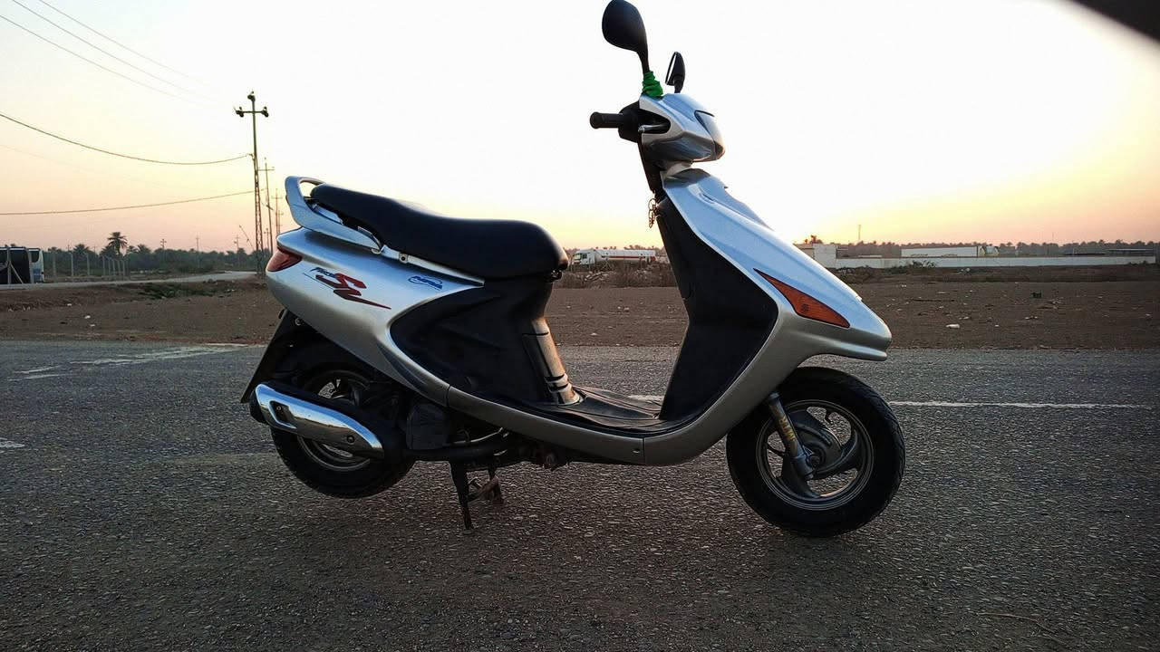 فراشة نثية 140، 4T
دراجة  محرك اخرس 

كهربائيات كلها شغال 

گلوب عالي وناصي( زنون) واشاير يمنى ويسرى، بك لايت، هورن،  سلف، هندر، شعلة بطناش، معدل ورزانة 1 /1                                                       

تشغل وتروح كفالة عامة، حاوية، 

السعر "750" وبيها مجال للطيبين مكاني بابل الحلة . المو شراي لا تعبني


**إذا كنت صاحب هذا الإعلان وتريد حذفه لأي سبب، رجاءا أرسل رسالة إلى الدعم الفني**