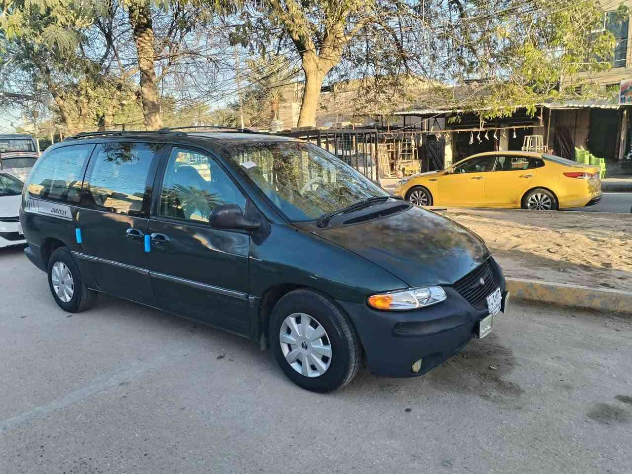 سلام عليكم للبيع 
 دوج كرفان موديل 2000 رقم بغداد تحويل مباشر محرك وكير وحداديه جدد تخم تاير جديد باتري جديد تبريد ثلج ٣قطع محرك 3300 مكاني ديوانية قضاء الشامية الاستفسار

 ***********
