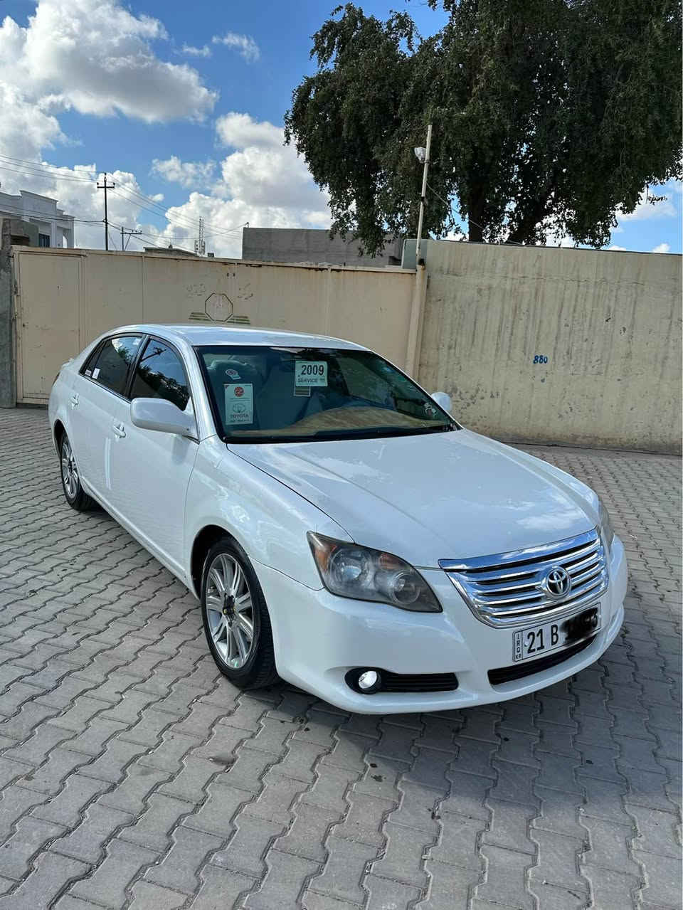 سلام عليكم افلون كندي  موديل 2009 رقم سليمانيه انگليزي شهرين ساقط شرط تحويل ضرر صبغ جاملغ امامي سكن دواخل قليل باقي شرط ماشي200 حقيقي گير محرك بدون عيب سياره بدون اي نقص اربع تيارات جديد كهربيات كله شغال سياره احله من صوره 
مكان سياره كركوك 
سعر 127بي مجال 
رقم موبايل *********** كركوك, العراق
