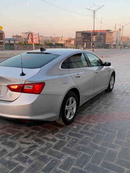 سلام عليكم ماليبو 2020 LS 
مناقصه شي جاهزه سياره 
رقم المثنى معوقين 
كير مكينه حداديه تخم تاير باتري كله شرط 
السعر 105 وبيه مجال بسيط
رقم تلفون/***********
