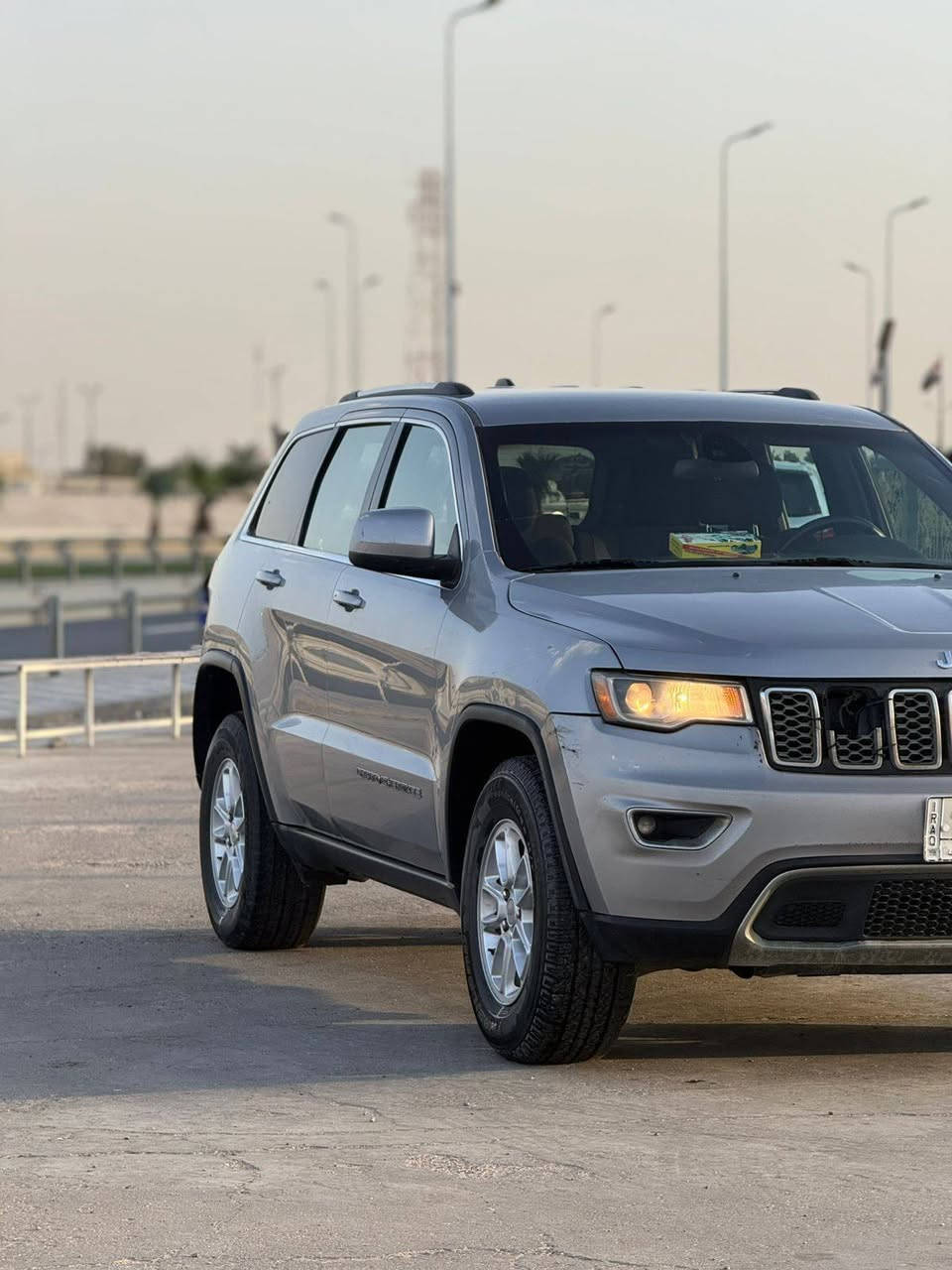 السلام عليكم  جيب شيروكي موديل 18رقم بصره وارد امريكي ضربه جاملق امامي محرك 3600 البصرة, العراق


**إذا كنت صاحب هذا الإعلان وتريد حذفه لأي سبب، رجاءا أرسل رسالة إلى الدعم الفني**