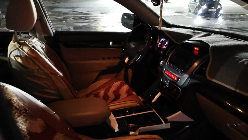 سورنتو ١٥ خليجي مكفول من ضربه وصبغ اربعه سلندر رقم اربيل سنويه منتهيه سياره ماشيه ٧٧  جديده *********** عنوان بصره جبيله البصرة, العراق
