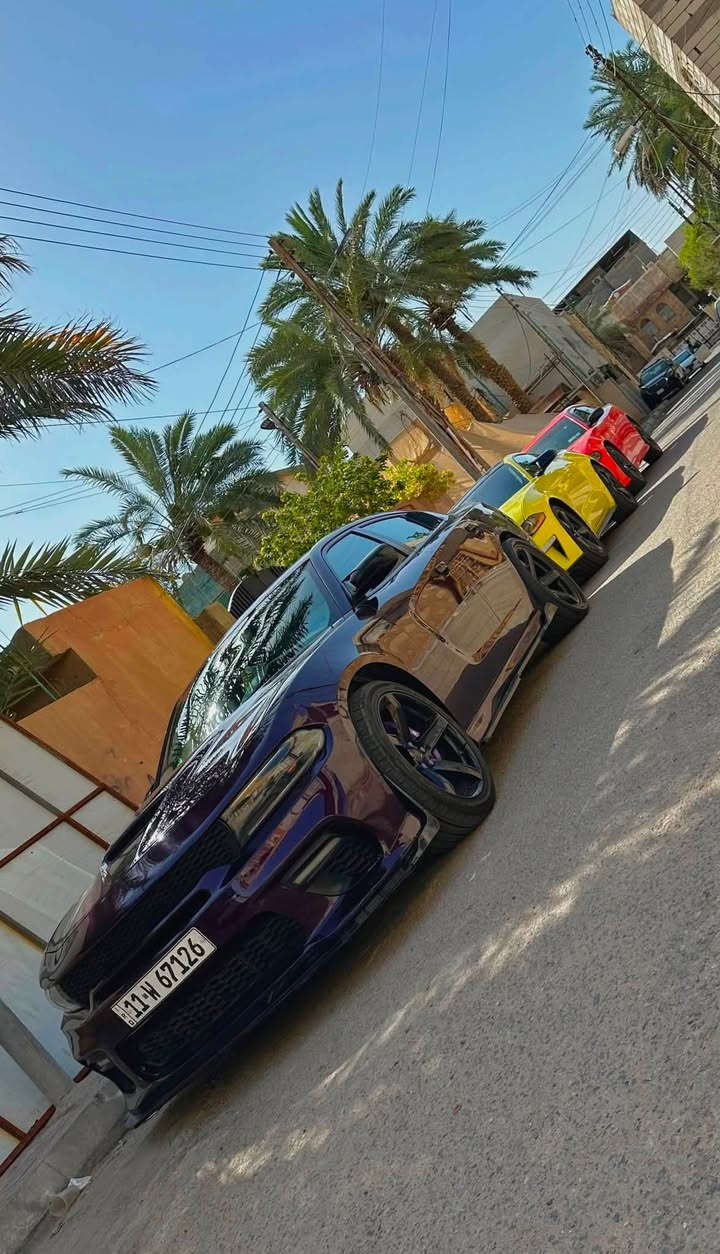 دوج جارجر RT موديل 2022 اصل
لون بنفسجي مميز (Plum Crazy)
 محرك HEMI V8 سعة 5.7 لتر (5700 سي سي)
 برمجة مصطفى إيكل
 السيارة نظيفة والاستعمال خفيف ونصبته تخبل
 رقم بغداد 
 سعره 225 وبي مجال للشراي 
 *********** للتواصل

