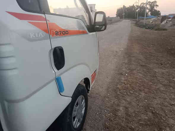 سلام عليكم كيه موديل 14 لبيع السيارات جاهزه مكينه وكير واكسن وشاصي ورقم شاصي واضح  كفله بس شويه بيه صبقات بل كصه سعر 100 بيه مجال شراي يتصل ***********
